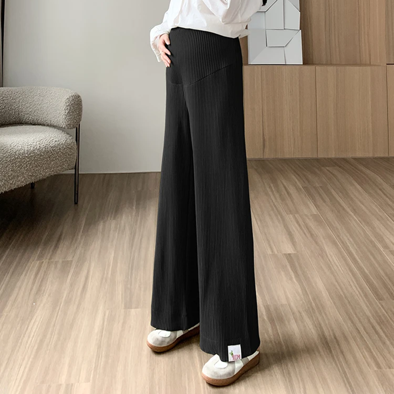 Ruffled Maternity Pants