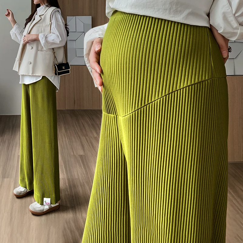 Ruffled Maternity Pants